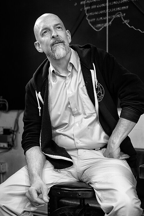 Neal Stephenson by Christopher Michel, CC BY-SA 4.0, via Wikimedia Commons Neal Stephenson