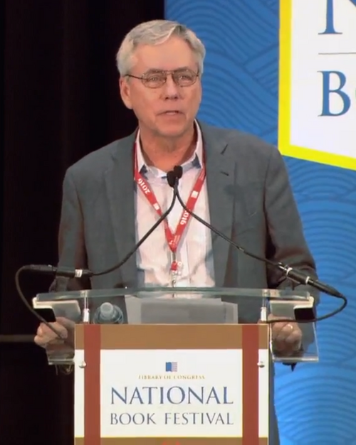 Carl Hiaasen by Library of Congress, Public domain, via Wikimedia Commons Carl Hiaasen