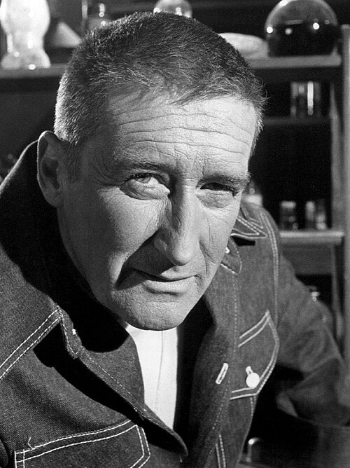 Mickey Spillane by NBC Television, Public domain, via Wikimedia Commons Mickey Spillane