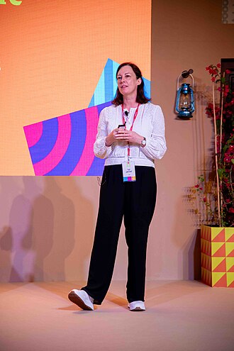 Lisa Thompson via Wikipedia, Public Domain